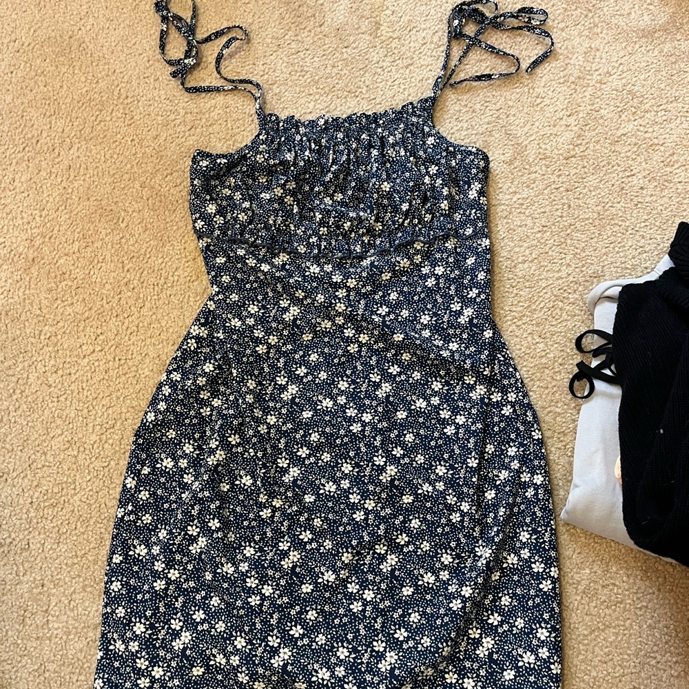 Romwe Bodycon Dress w/ Bow Straps
